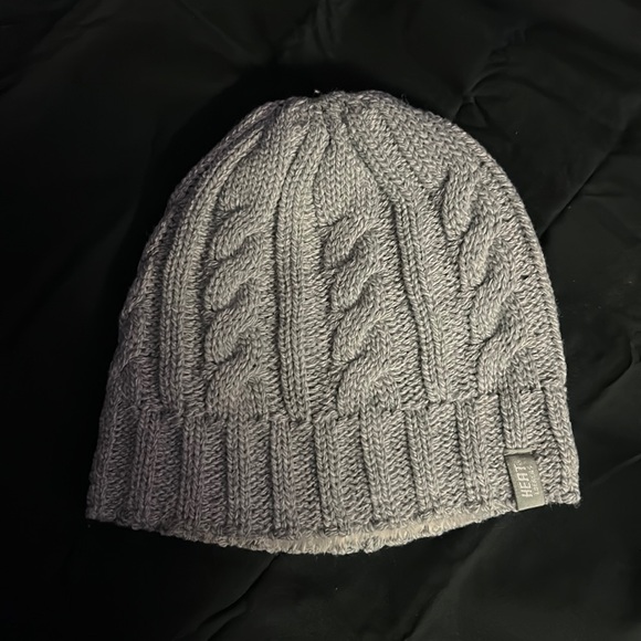 Winter hat- Heat locker - Picture 2 of 6